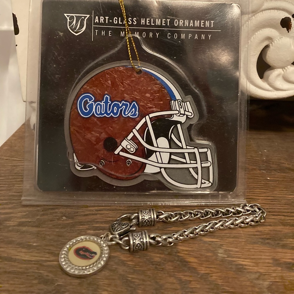 University of Florida Gators Bracelet and Ornament gift set